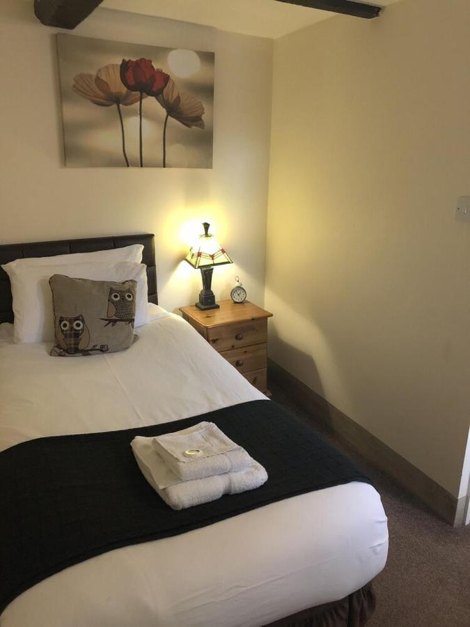 Pont Yates White Lion Hotel מראה חיצוני תמונה