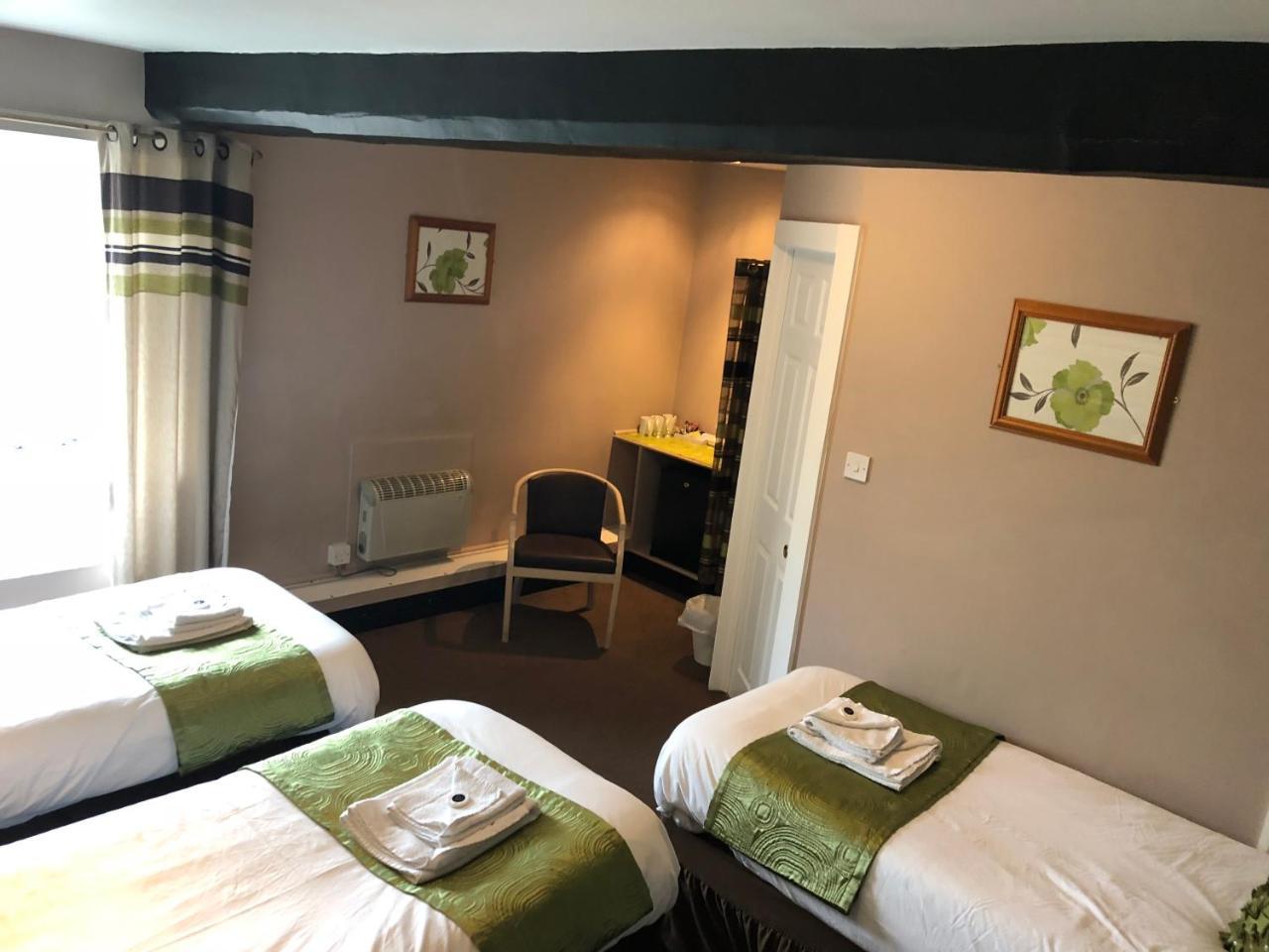 Pont Yates White Lion Hotel מראה חיצוני תמונה