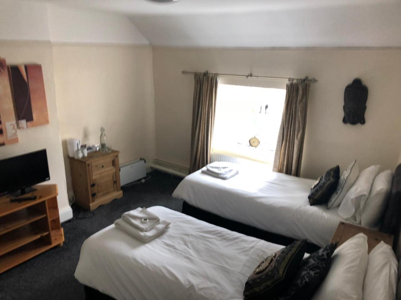Pont Yates White Lion Hotel מראה חיצוני תמונה